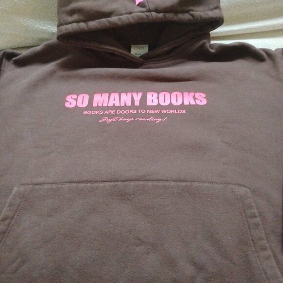 Zara Other - Brown Girls Zara "So Many Books" Hoodie